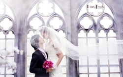 Chụp hình cưới tại phim trường